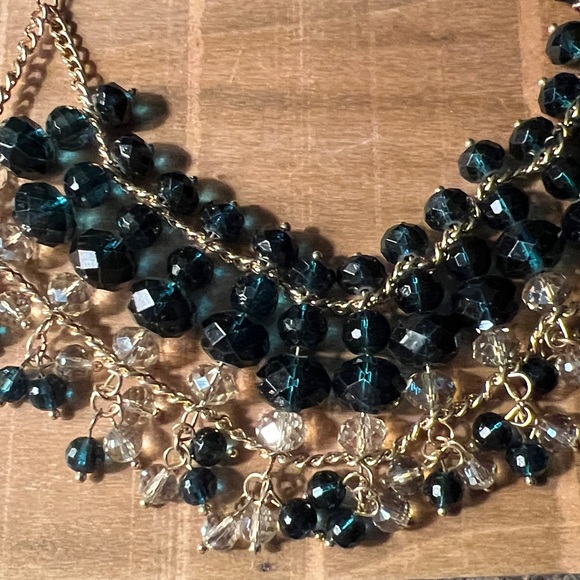 3/$18 Chico’s Elegant Blue and Gold Beaded Necklace Lot 2047 - Picture 3 of 7